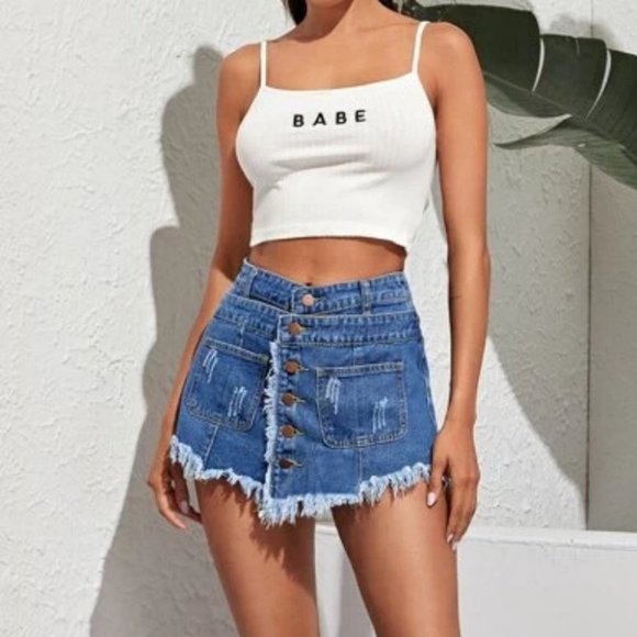 Distressed Frayed Denim Button Skorts - Picture 5 of 9